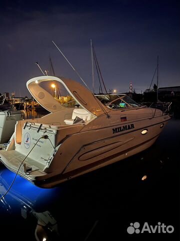 Круизная яхта катер Maxum 2900 SCR (Bayliner 285)