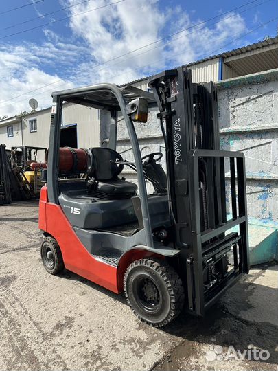 Вилочный погрузчик Toyota 32-8FG18, 2008