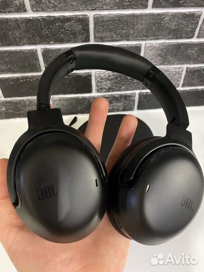 Наушники JBL tourone M2 (Harman) чехол в комплекте