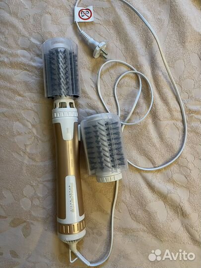 Фен щетка вращающаяся rowenta