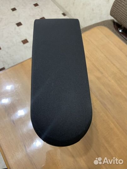 Оригинальный подлокотник volkswagen polo