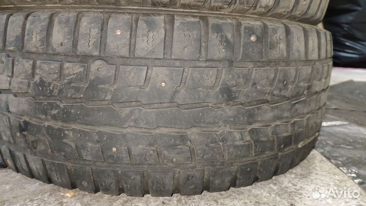 Dunlop SP Winter Ice 01 205/65 R15 94
