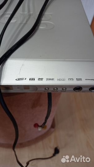 Видеомагнитофон