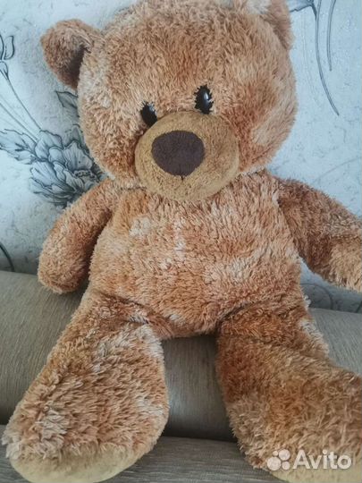 Плюшевый медведь