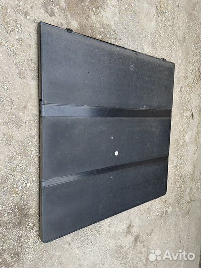 Кршышка багажника на pickup