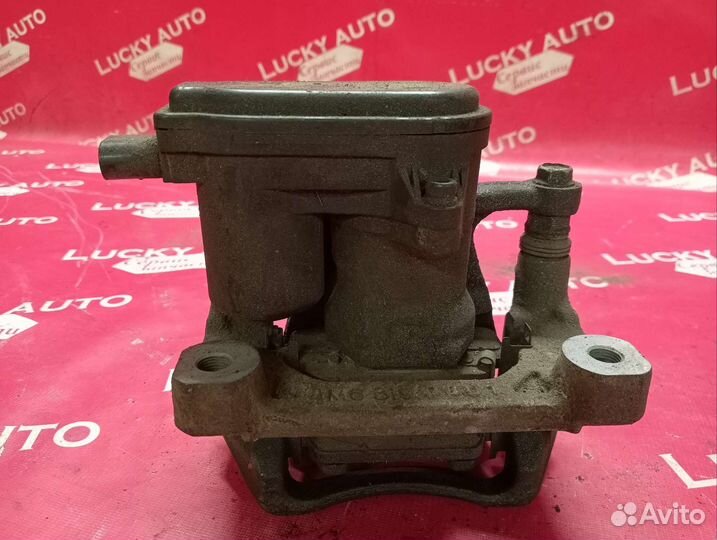 Суппорт задний правый Хендай Санта Фе 4