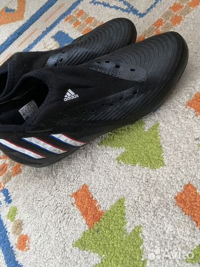 Бутсы adidas predator