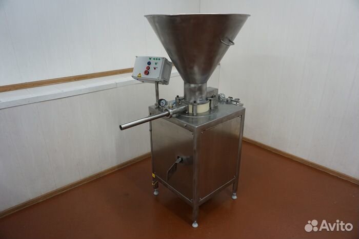 Шприц вакуумный колбасный, роторный