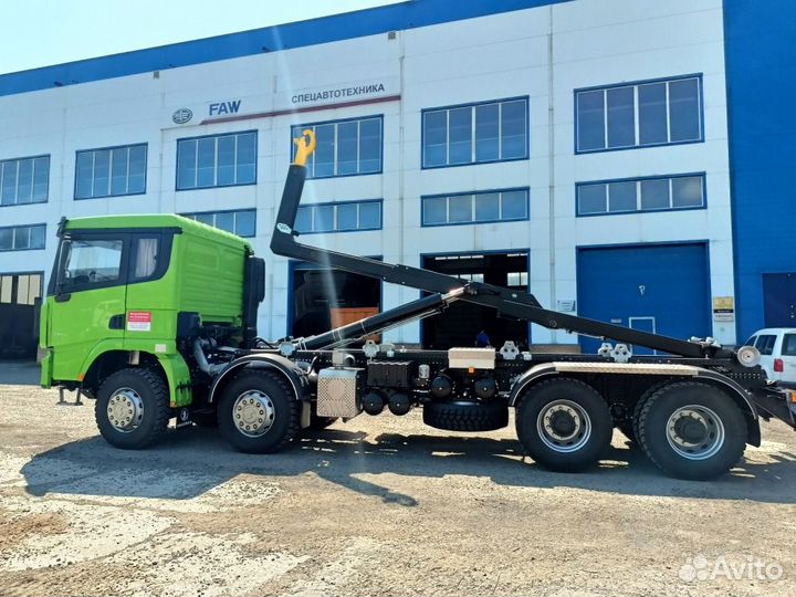 Мультилифт Shacman X3000 8x4 hyva 26 тонн