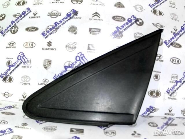 Накладка перед зеркалом левым (триугольник) Ford F