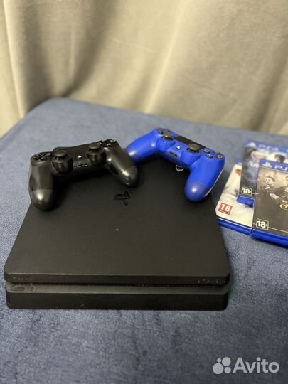Sony playstation 4 slim