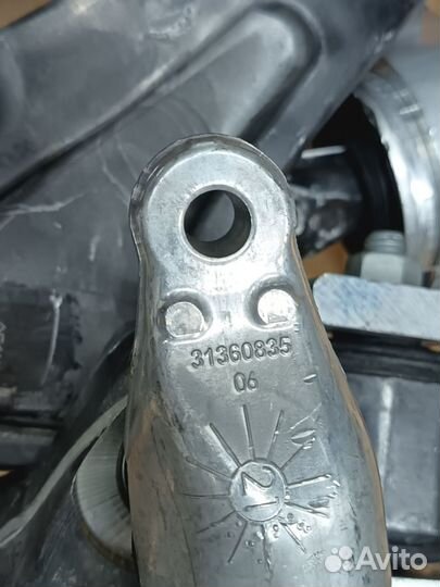 Рычаг передний правый volvo s60 v90 s90