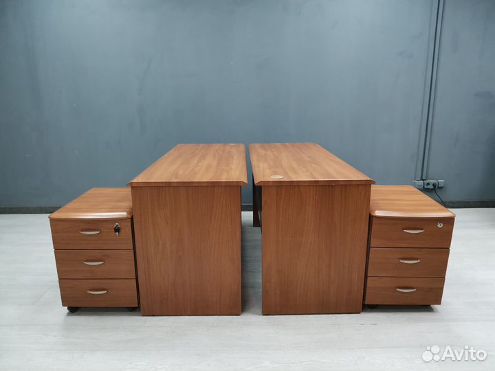 Стол прямой