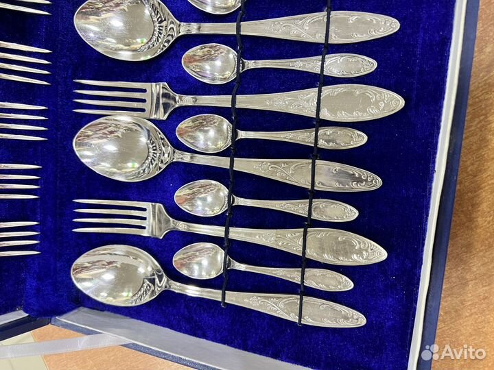 Набор столовых приборов мельхиор