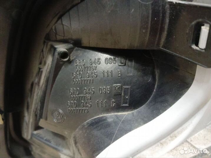 Стоп-сигнал левый Volkswagen Polo (Mk5)