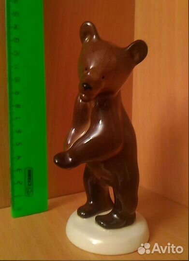 Статуэтка Медведь