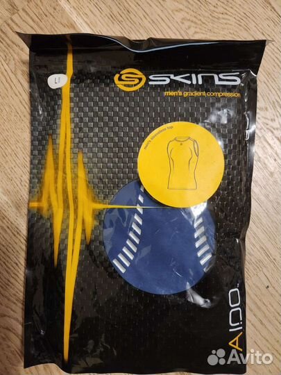 Компрессионная футболка skins a100