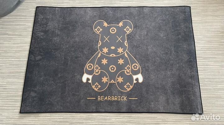 Коврик придверный в прихожую прорезиненный kaws