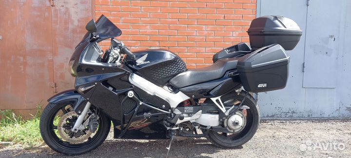 Honda VFR 800