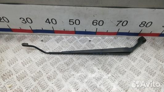 Щеткодержатель лобового стекла toyota corolla vers