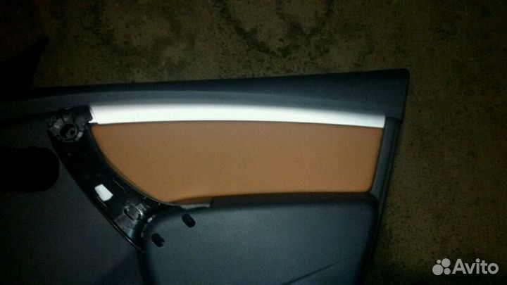 Обивка двери ларгус кросс