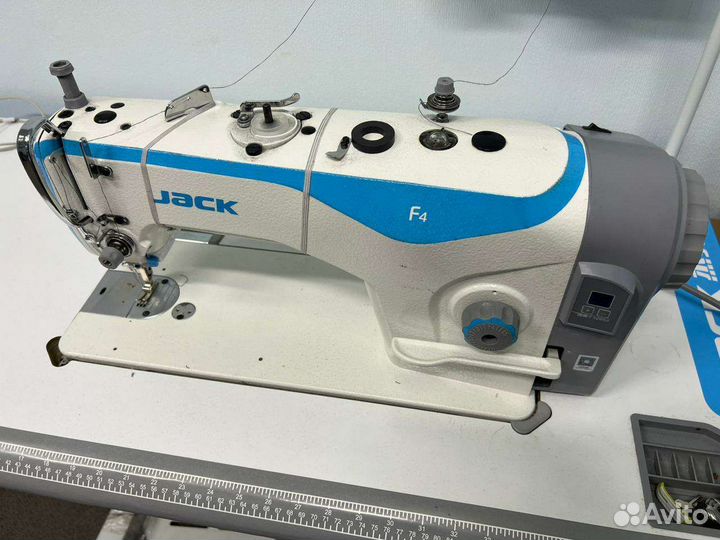 Швейные машинки jack f4