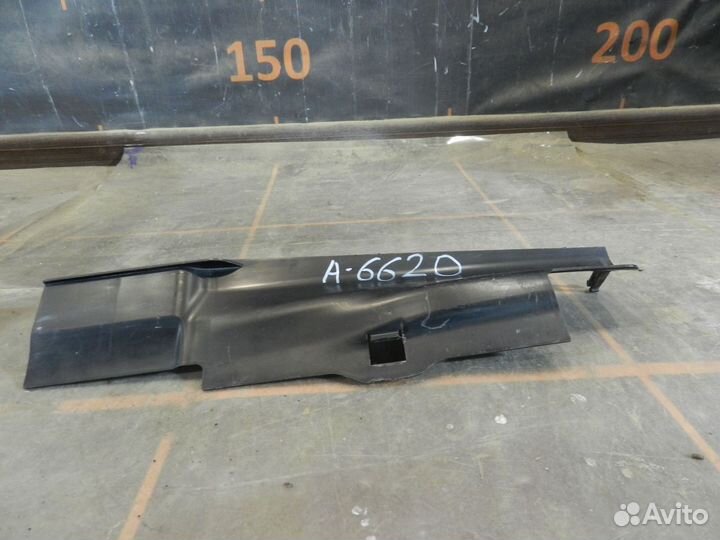 Дефлектор воздушный левый - Mercedes-Benz A W176