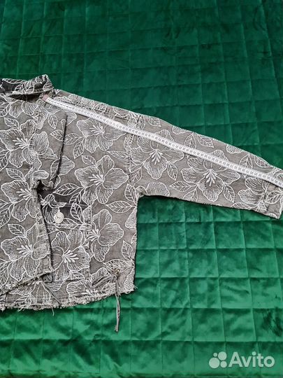 Джинсовая куртка женская