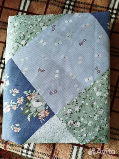 Комплект постельного белья 1.5 спальный Новые