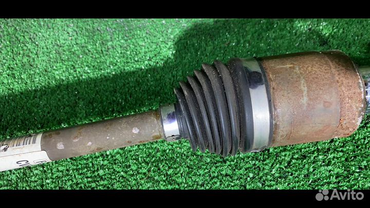 Полуось задняя (приводной вал, шрус) Ford Escape 3