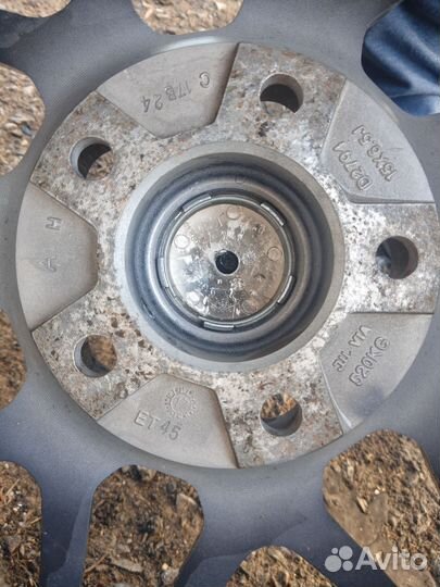 Литые диски r15 с шинами