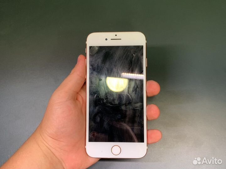 Телефон iPhone 7 32gb
