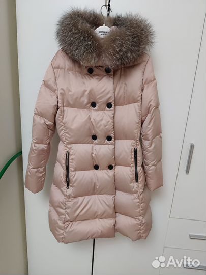 Пуховик для девочки 146