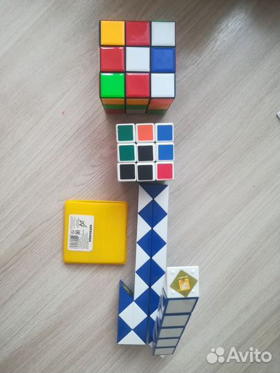 Детские развивающие игрушки