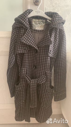 Плащ пальто