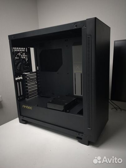 Компьютерный корпус ATX Antec P110 Silent