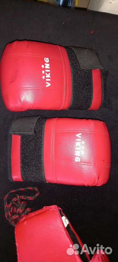 Боксерские перчатки шлем детские