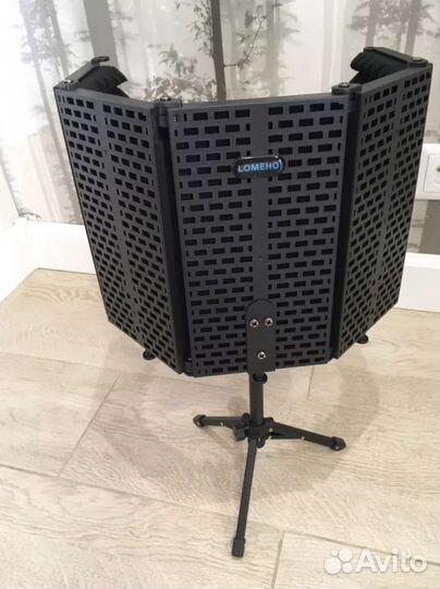 Акустический экран со стойкой (новый)