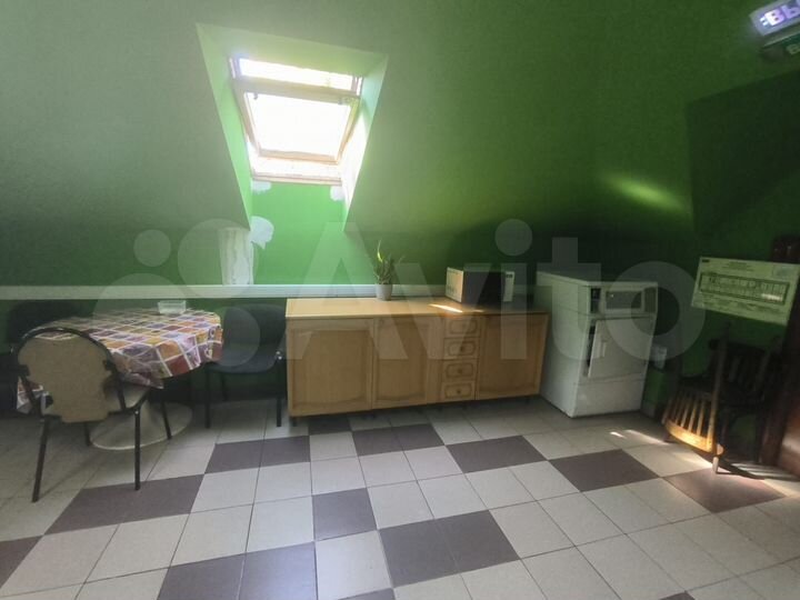 Комната 13 м², 1/4 эт.