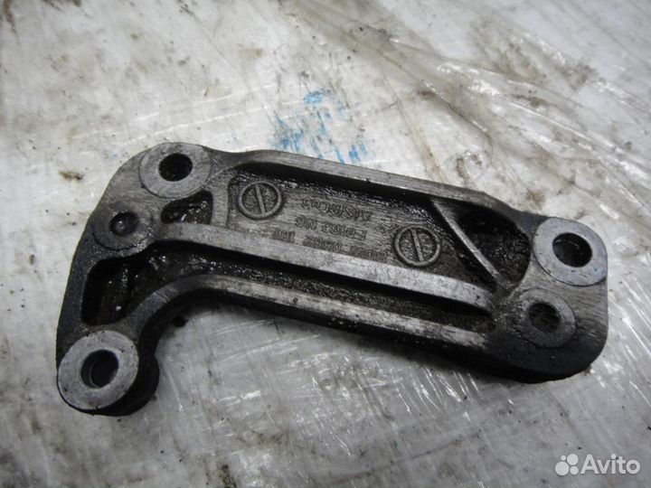 Кронштейн двигателя Mercedes W245 B-Class