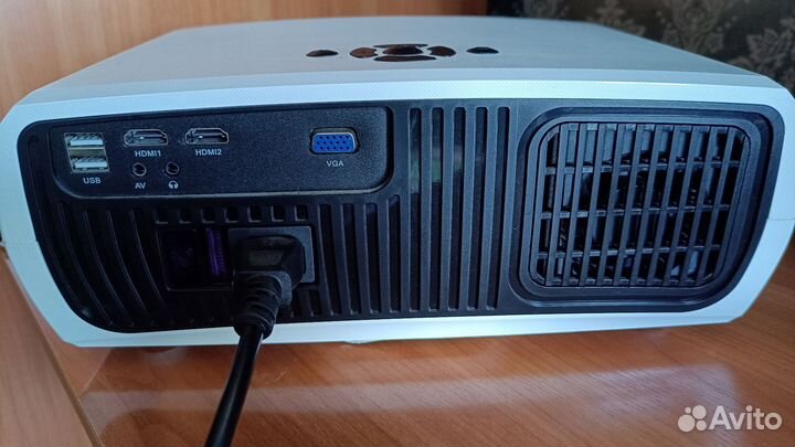 Проектор Wzatco C3