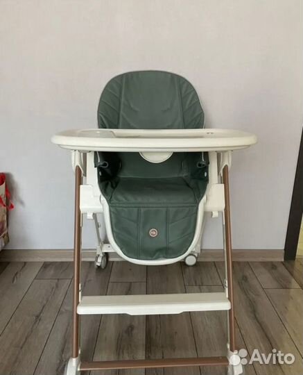 Стульчик для кормления Happi Baby