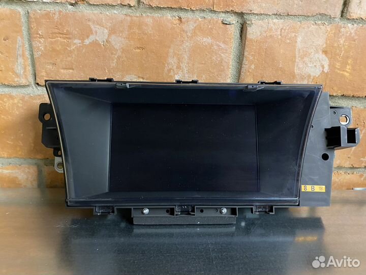 Монитор от Лексус gs250