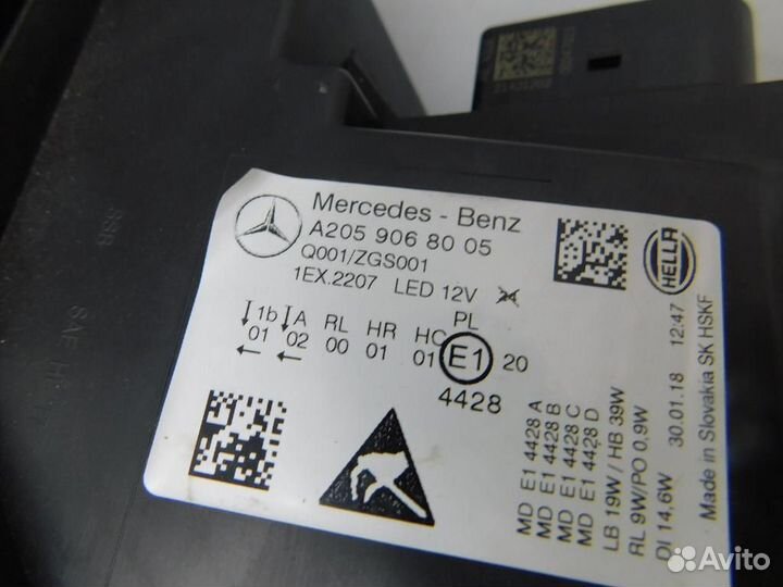 Фара правая Mercedes-Benz C-Class