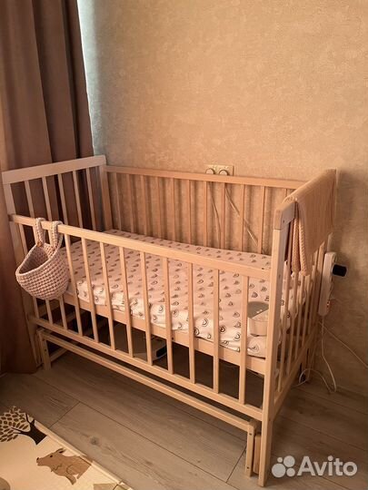 Детская кроватка