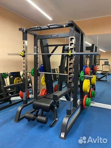 Профессиональные силовые тренажёры и оборудование