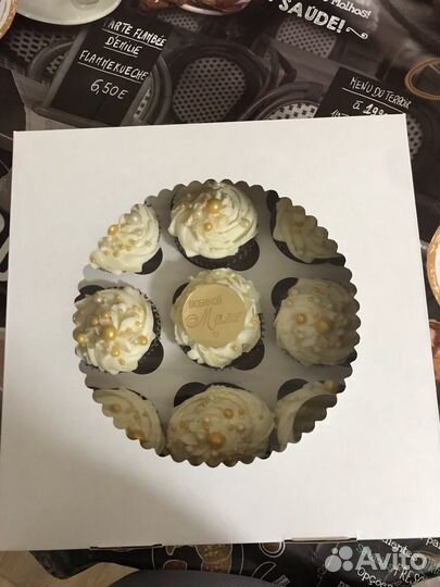 Бенто торт, капкейки