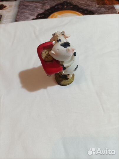 Сувенир собачка в машину