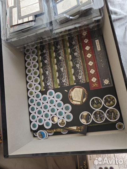 Песнь льда и огня Старки против Ланнистеров