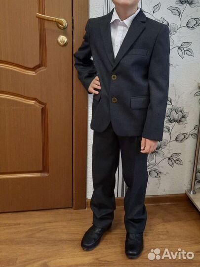 Школьный костюм для мальчика 128